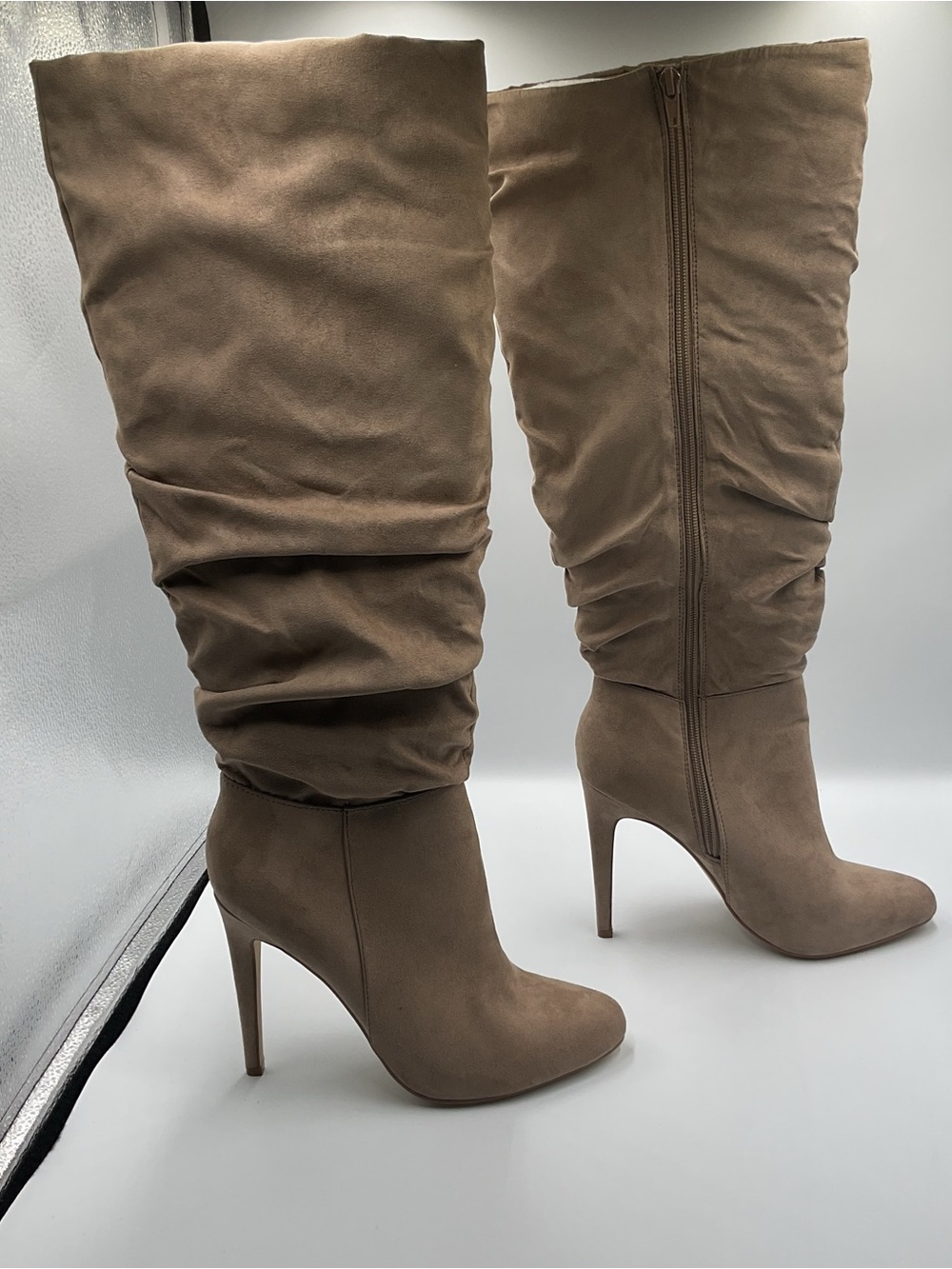 Ruched Faux Suede Knee High Slouched Boots Tan Beige Stiletto High Heel SZ 8.5